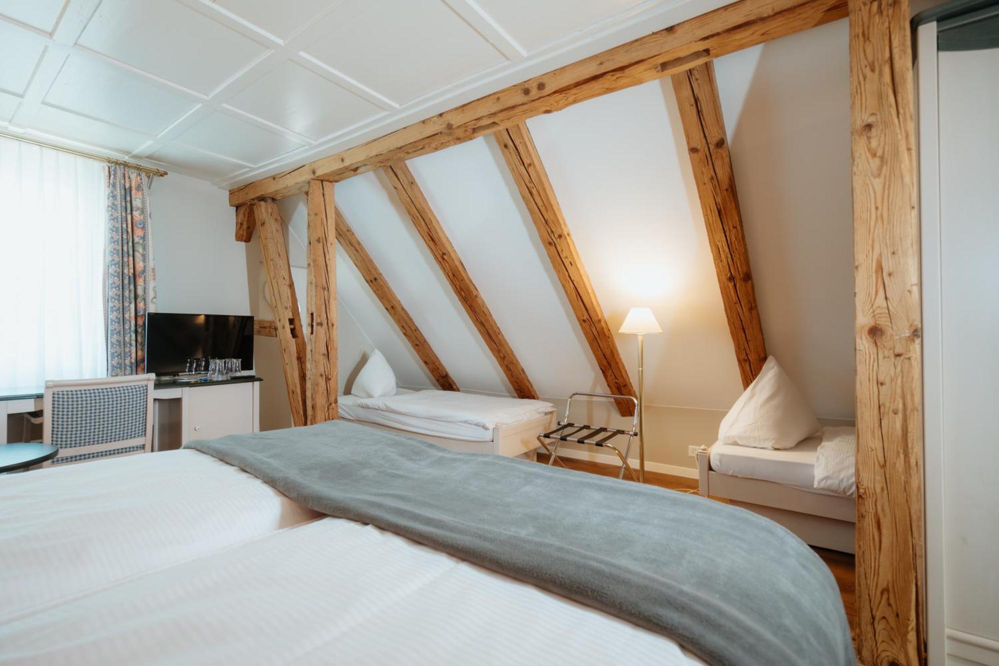 Parkhotel Schwert Везен Экстерьер фото